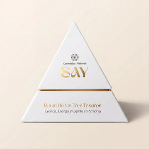 SAY Tres Tesoros · packaging pirámide cerrada